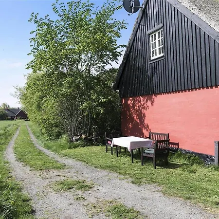 4747-aakirkeby-bodernevej-10 * Åkirkeby