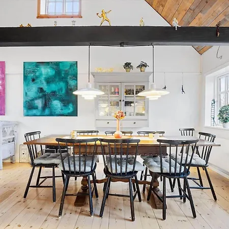 4747-aakirkeby-bodernevej-10 بيت للعطل Åkirkeby